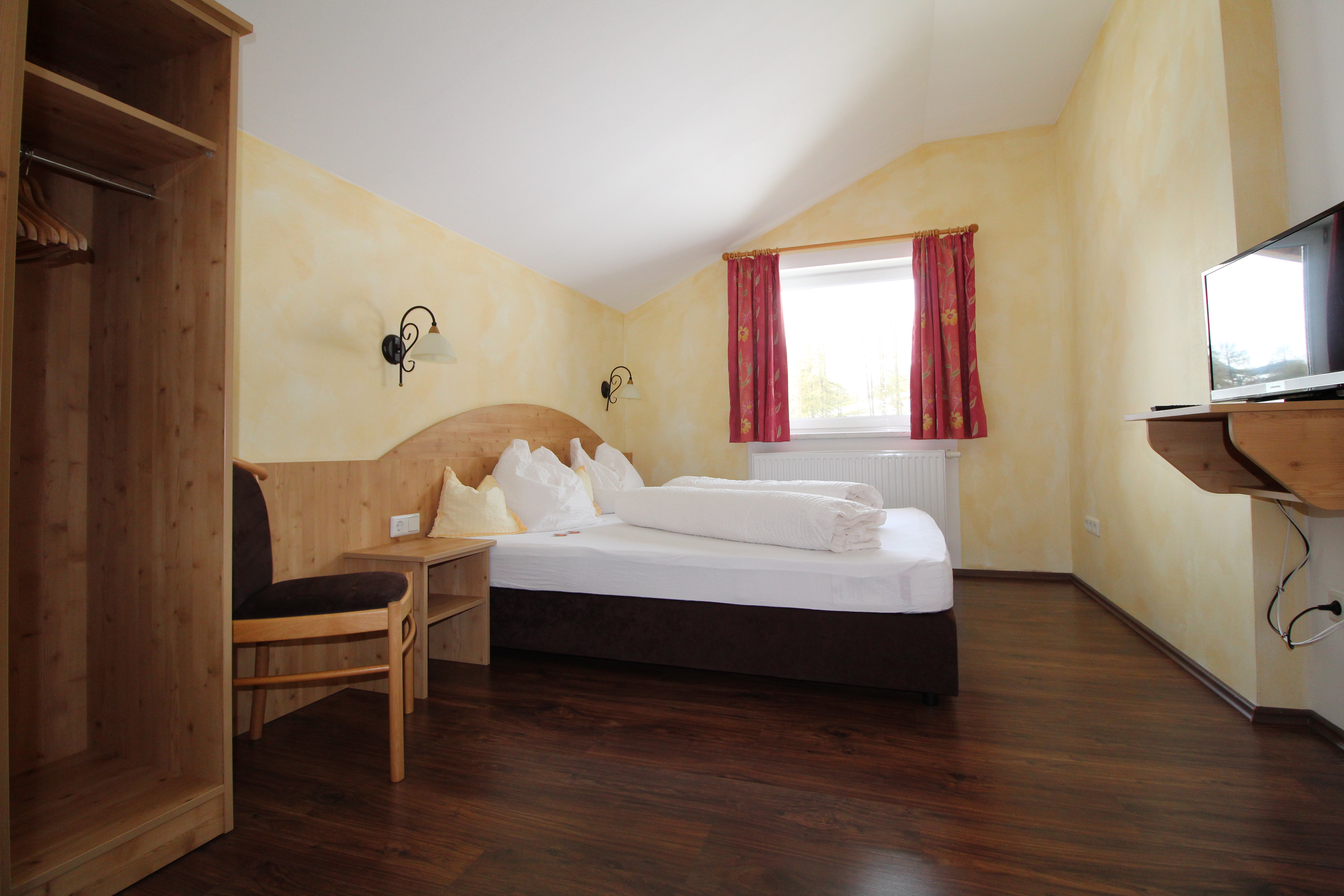 Schlafzimmer 1 Top 3